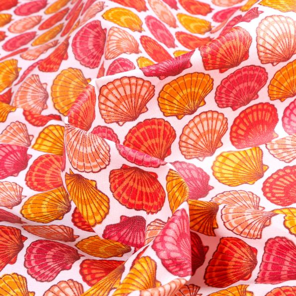 Tissu Coton enduit St Jacques rouge sur fond Blanc - Par 10 cm