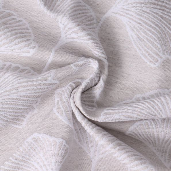 Tissu Jacquard Yasuko feuilles ginkgo Blanches sur fond Beige chiné - Par 10 cm