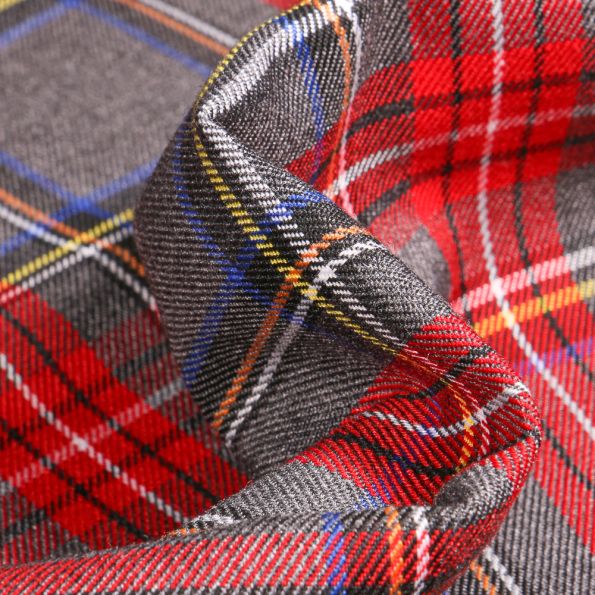 Tissu Tartan Ecossais Sullivan sur fond Gris clair - Par 10 cm