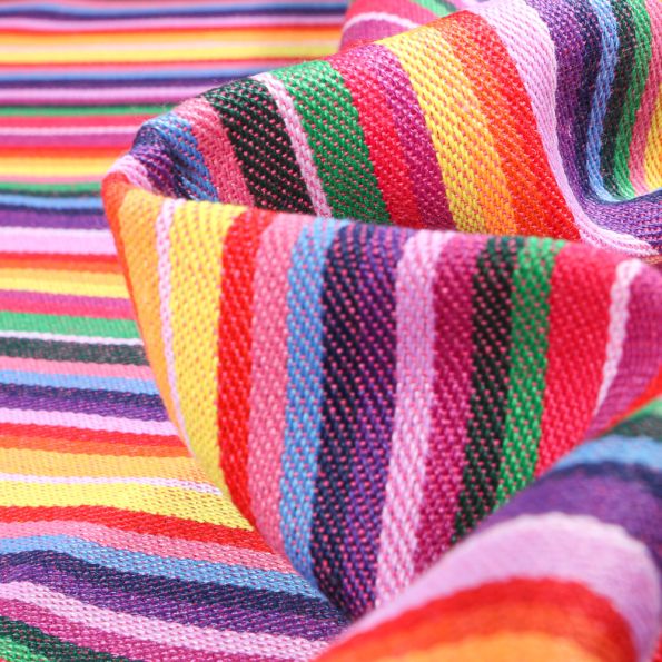 Tissu Jacquard Mexicain sur fond Multicolore - Par 10 cm