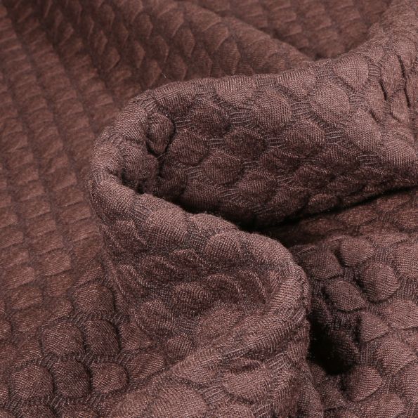 Tissu Sweat matelassé Eleonora Alvéolé sur fond Marron chocolat - Par 10 cm