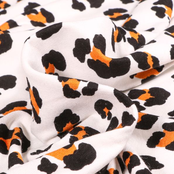 Tissu Jersey Viscose Léoprint sur fond Blanc - Par 10 cm