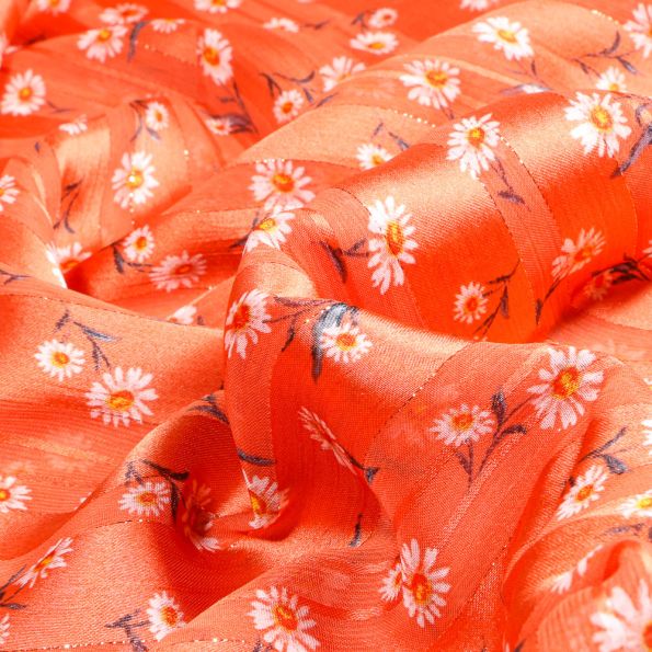 Tissu Voile satiné flowers sur fond Orange - Par 10 cm