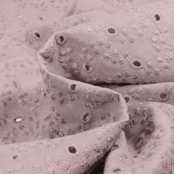 Tissu Broderie anglaise coton ajouré uni Andrea sur fond Gris clair - Par 10 cm