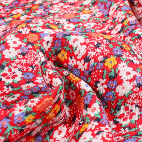 Tissu Crépon de viscose Sweet Flower Meyline sur fond Rouge - Par 10 cm