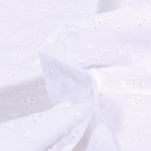 Tissu Broderie anglaise Flowers Blanc - Par 10 cm