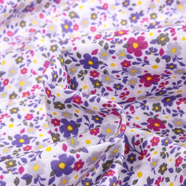 Tissu Coton imprimé Sweet Flower Charlyze violine sur fond Blanc - Par 10 cm
