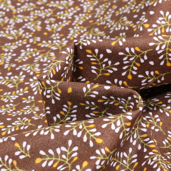 Tissu Coton imprimé Annily sur fond Marron - Par 10 cm