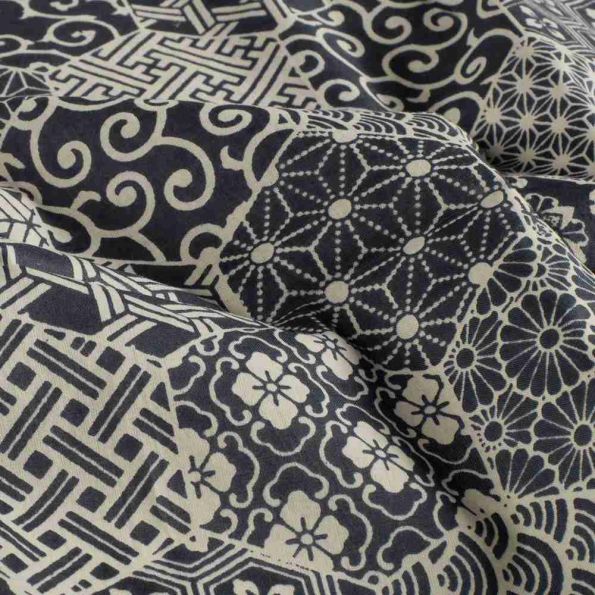Tissu Voile de coton Batik Patola  Géométrique sur fond Bleu indigo - Par 10 cm