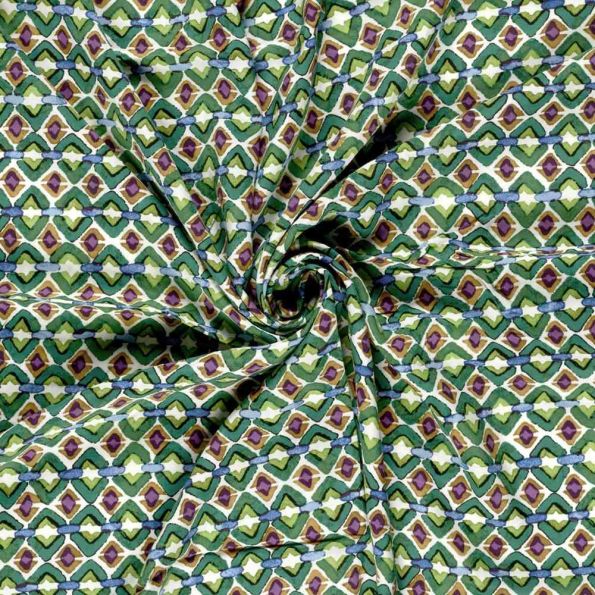 Tissu Viscose imprimé Olympe mosaïque Vert sur fond Blanc cassé - Par 10 cm