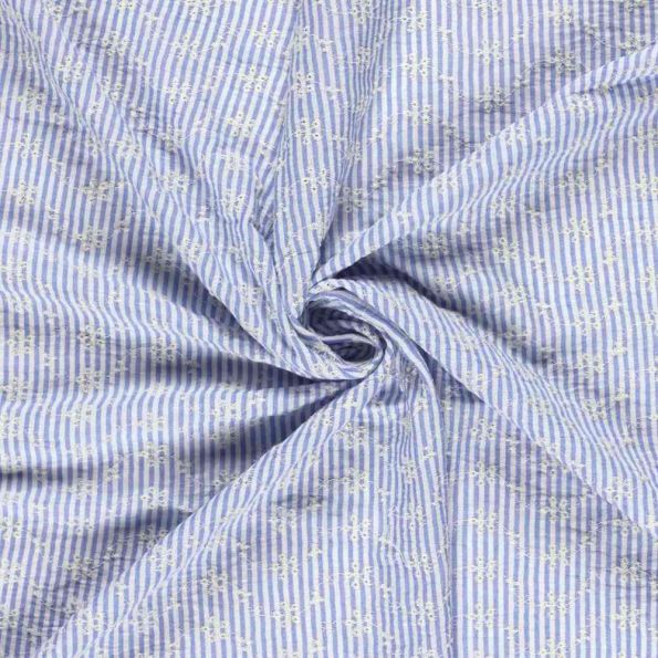 Tissu Popeline de Coton  Brodé petites fleurs rayures Blanc sur fond Bleu ciel - Par 10 cm