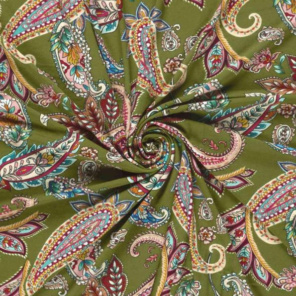 Tissu Jersey Viscose digital cachemire Bohème sur fond Vert olive - Par 10 cm