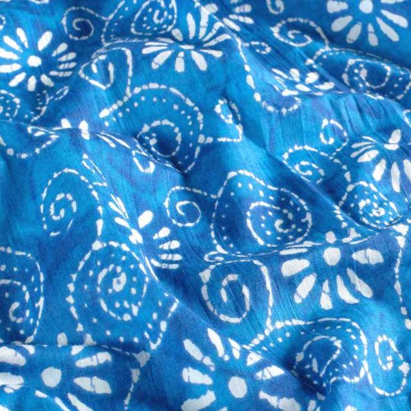 Tissu  Voile de Coton Batik Naya Bali sur fond Bleu turquoise - Par 10 cm
