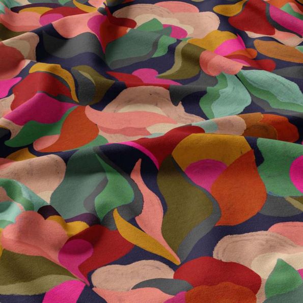 Tissu Viscose imprimé Abigael multico sur fond Noir - Par 10 cm