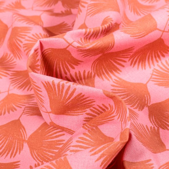 Tissu Coton imprimé Arty Comea sur fond Rose - Par 10 cm