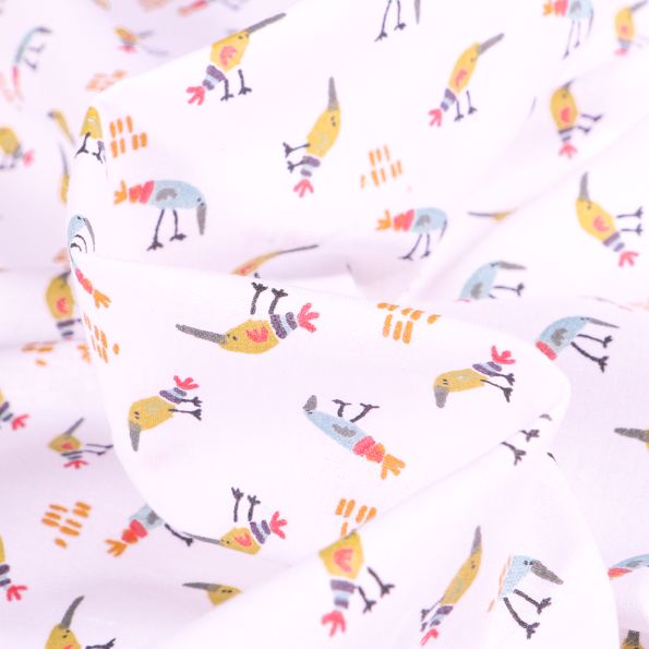Tissu Coton imprimé Arty Oiseaux colorés sur fond Blanc - Par 10 cm