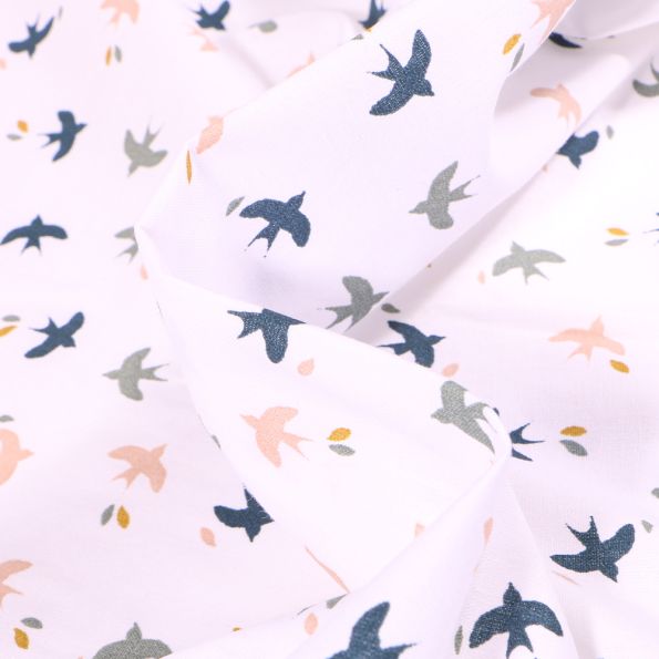 Tissu Coton imprimé Arty Mesao gris bleu sur fond Blanc - Par 10 cm