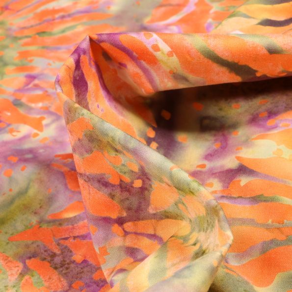 Tissu Batik Taj sur fond Vert amande - Par 10 cm