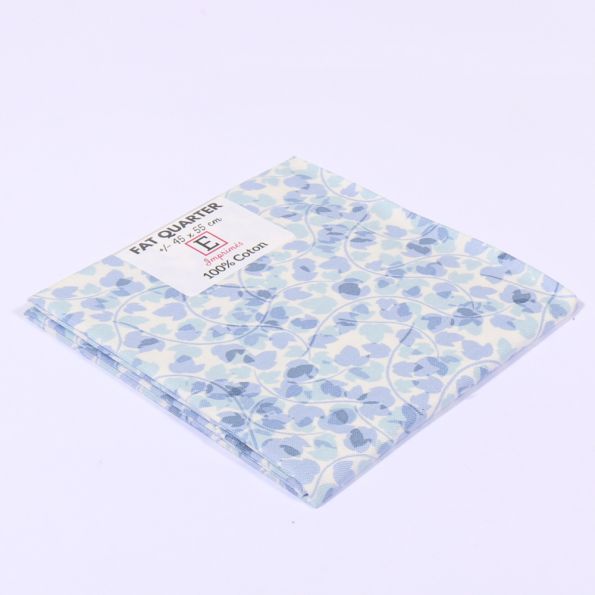 Coupon tissu Coton n°34 Bleu ciel - 45 x 55 cm