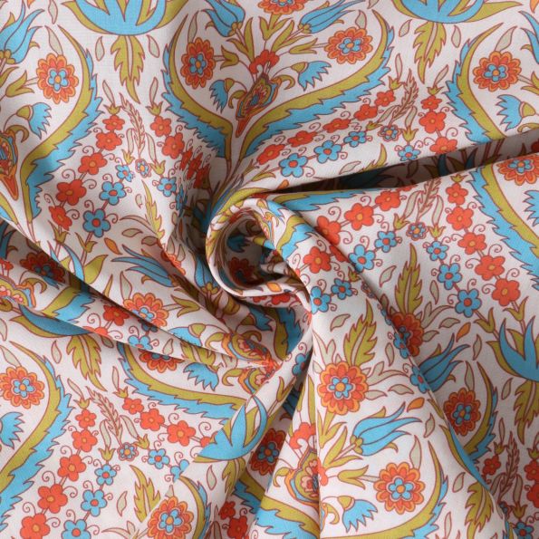 Tissu Coton imprimé indien Sundara sur fond Blanc cassé - Par 10 cm