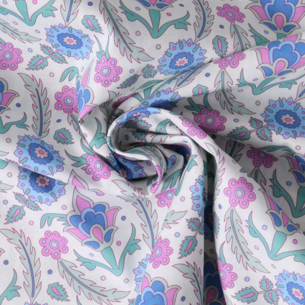 Tissu Coton imprimé indien Asha sur fond Blanc - Par 10 cm