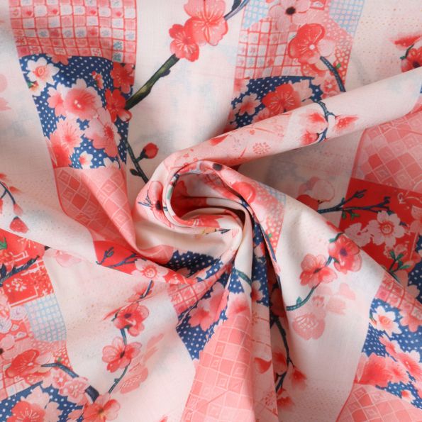 Tissu Coton imprimé  Patchjapan sur fond Ecru - Par 10 cm