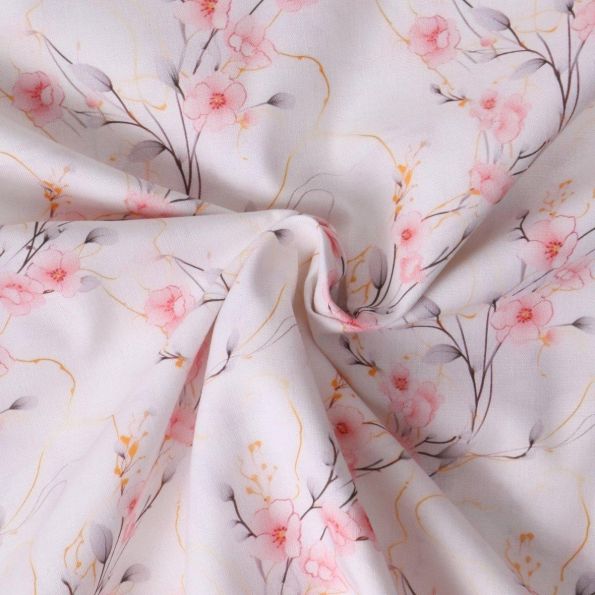 Tissu Coton imprimé  Erine fleurs Rose tendre sur fond Blanc cassé - Par 10 cm