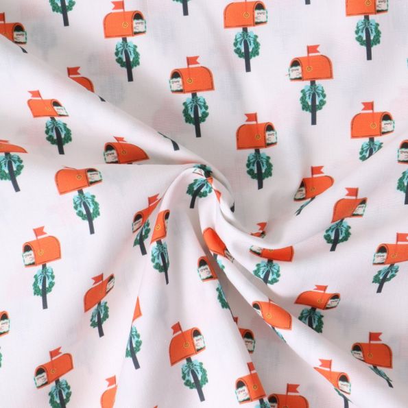 Tissu Coton imprimé Lioren boites aux lettres de Noël sur fond Blanc - Par 10 cm