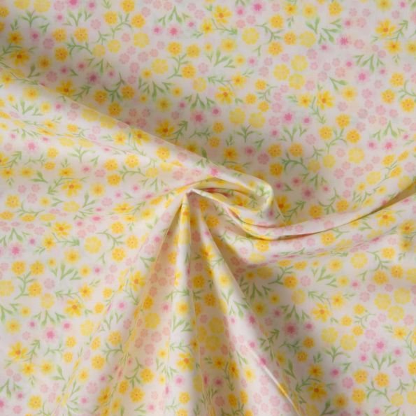 Tissu Voile de Coton digital imprimé Douce prairie sur fond Ecru - Par 10 cm