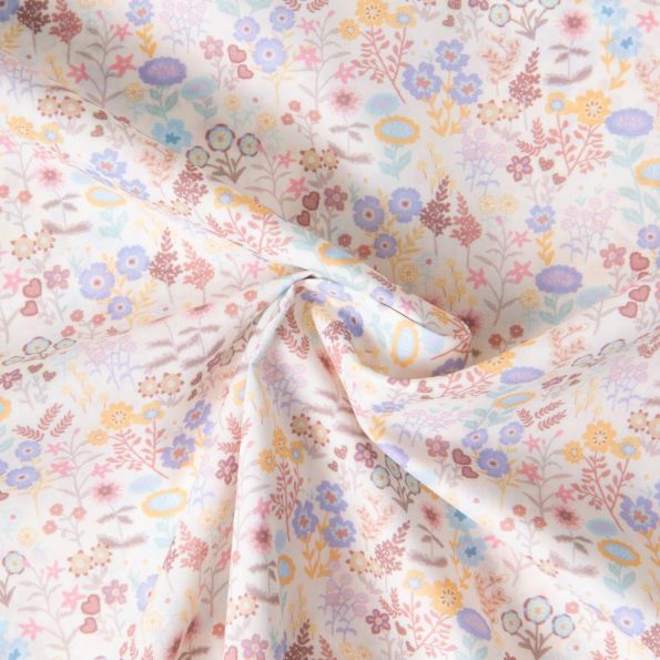 Tissu Popeline de Coton légère Petites fleurs et feuilles aquarelle pastel sur fond Blanc cassé - Par 10 cm