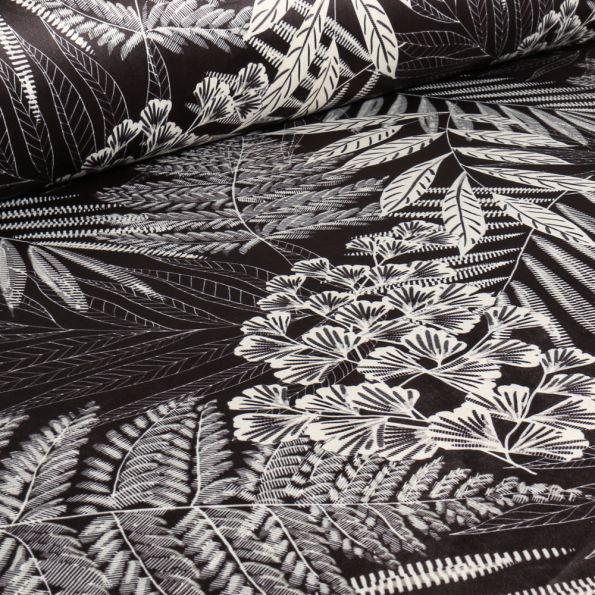 Tissu Velours d'ameublement tout doux Fantasy sur fond Noir - Par 10 cm