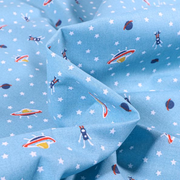 Tissu Coton imprimé Arty Martiens sur fond Bleu ciel - Par 10 cm
