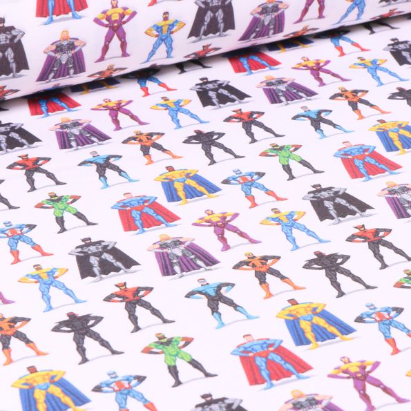 Tissu Super héros Avengers sur fond Blanc - Par 10 cm