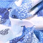 Tissu Sweat léger envers gratté Motifs abstraits animaux bleu sur fond Blanc