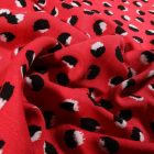 Tissu Viscose texturé Pois déstructuré noir et blanc sur fond Rouge griotte - Par 10 cm