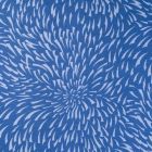 Tissu Sweat envers minky Pétales de fleurs stylisées Bleu clair sur fond Bleu Outremer - Par 10 cm
