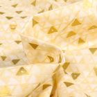 Tissu Gustav Klimt Triangles dorés sur fond Ecru