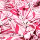 Tissu Coton imprimé QT Fabrics Feuilles bambou rose sur fond Blanc