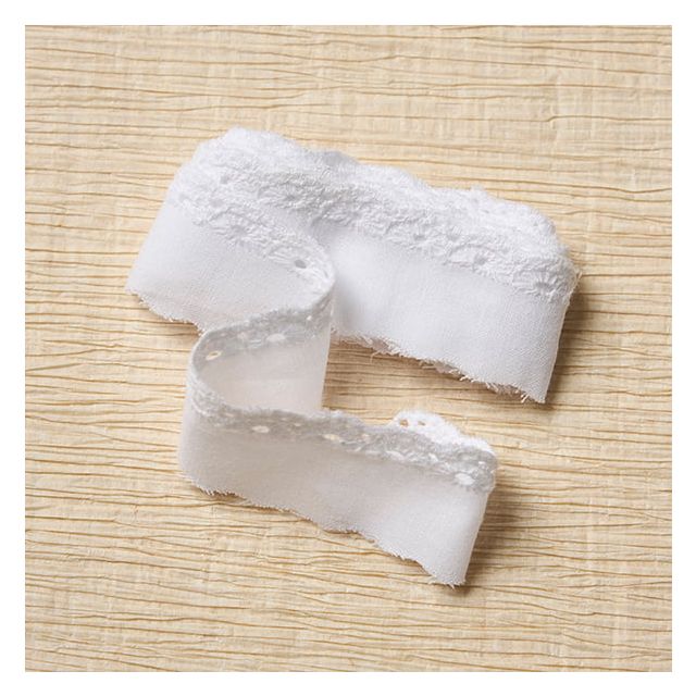 Biais en broderie anglaise Blanche Craftine Box Amore Mio- 25 mm - 1m30