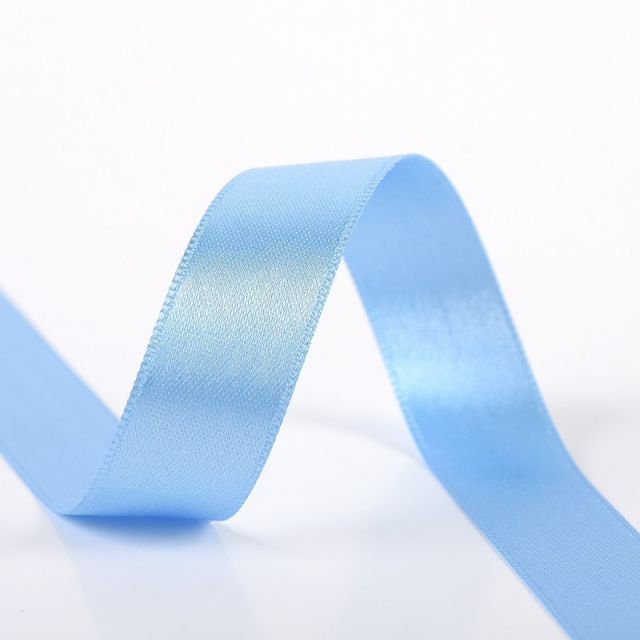 Ruban Satin double face 6 mm Bleu ciel x1m