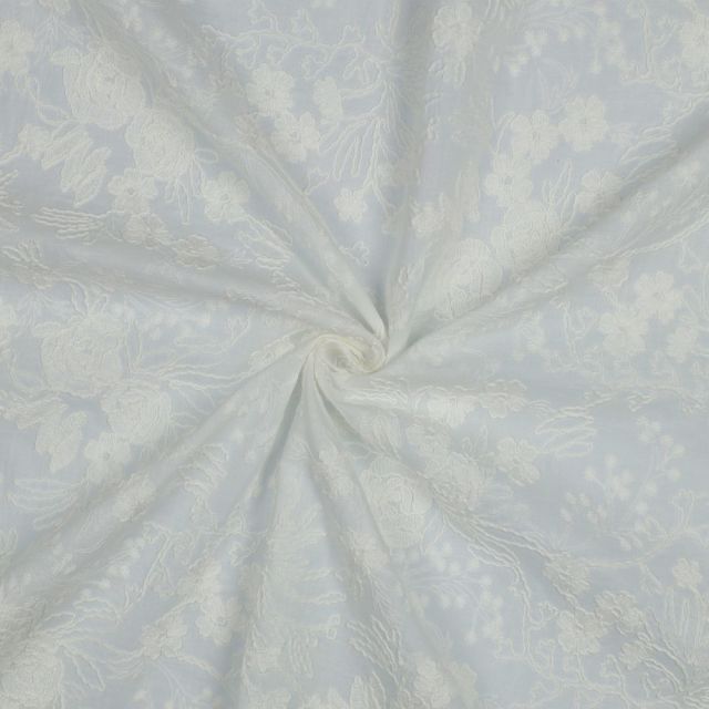 Tissu Voile de Coton Bianca broderie jardin fleuri sur fond Blanc cassé