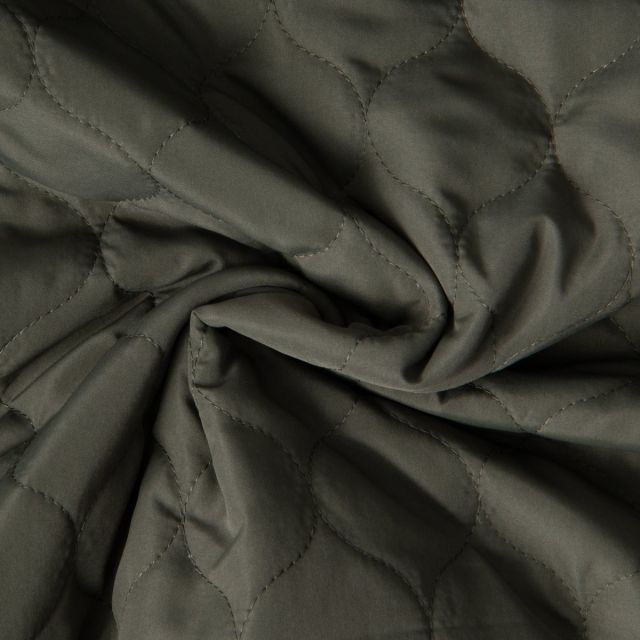 Tissu Doudoune matelassé Garance sur fond Vert kaki foncé