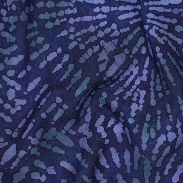 Tissu Batik de Viscose Motifs Ethniques sur fond Violet
