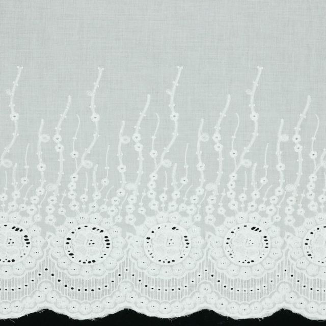 Tissu Voile de Coton ajouré brodé uni Blanc