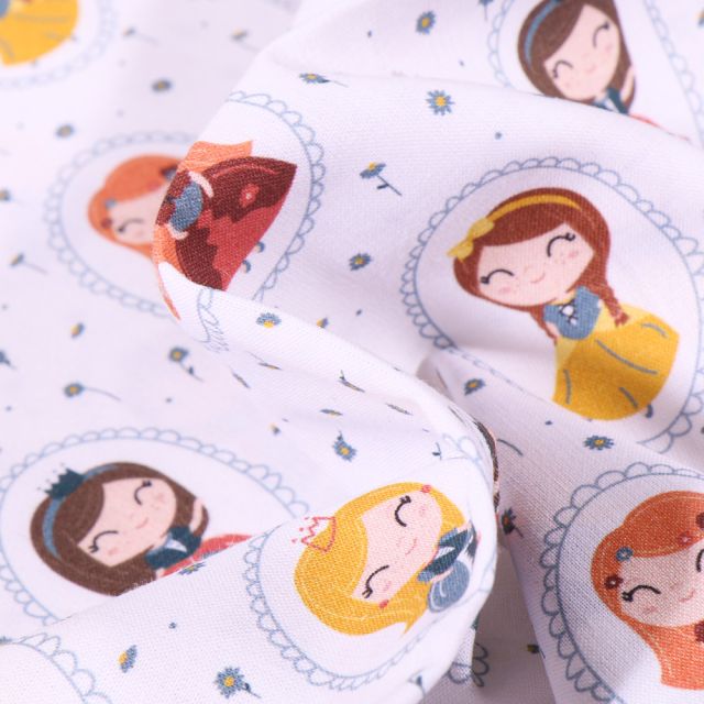 Tissu Coton MC Fabrics Princesses et cygnes sur fond Blanc