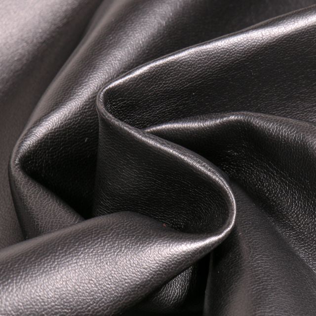 Tissu Ska Simili Cuir De Qualit Disponible Au M tre Craftine