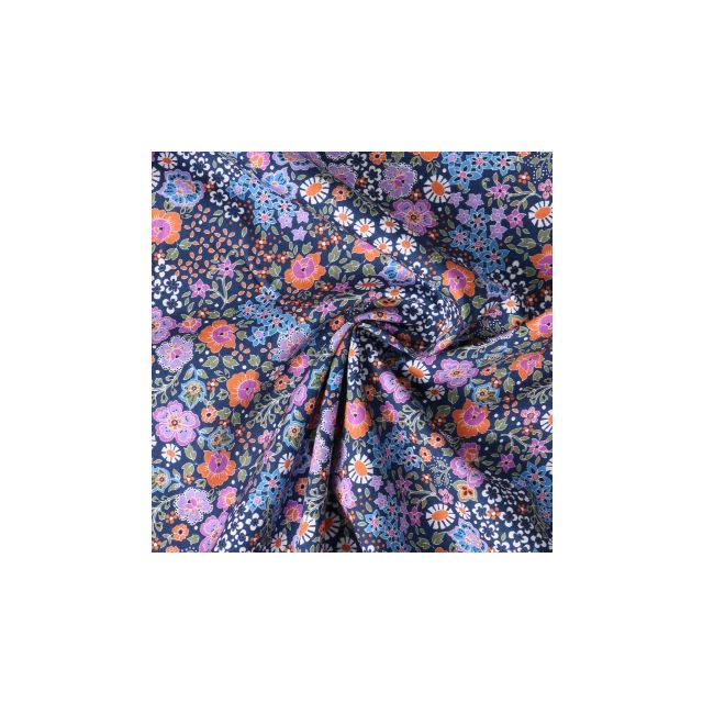 Tissu Coton Dashwood Studio Ace Lawn Fleuri bleu sur fond Bleu marine - Par 10 cm