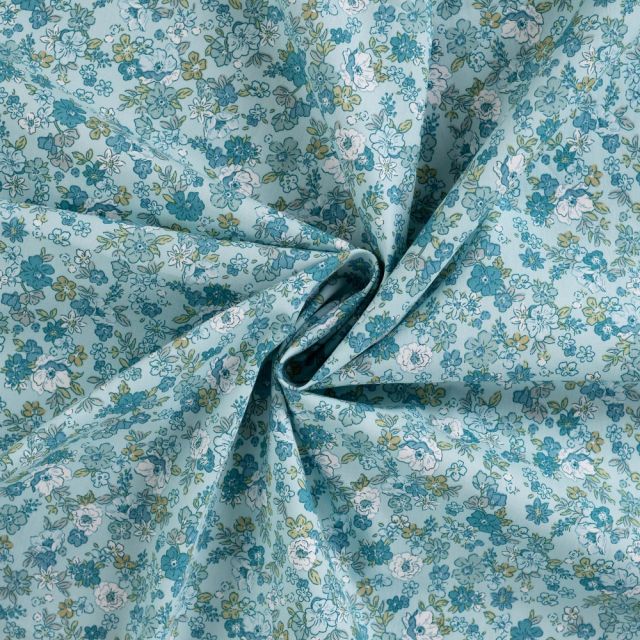 Tissu Coton imprimé Fleuris Léa bleu sur fond Bleu ciel