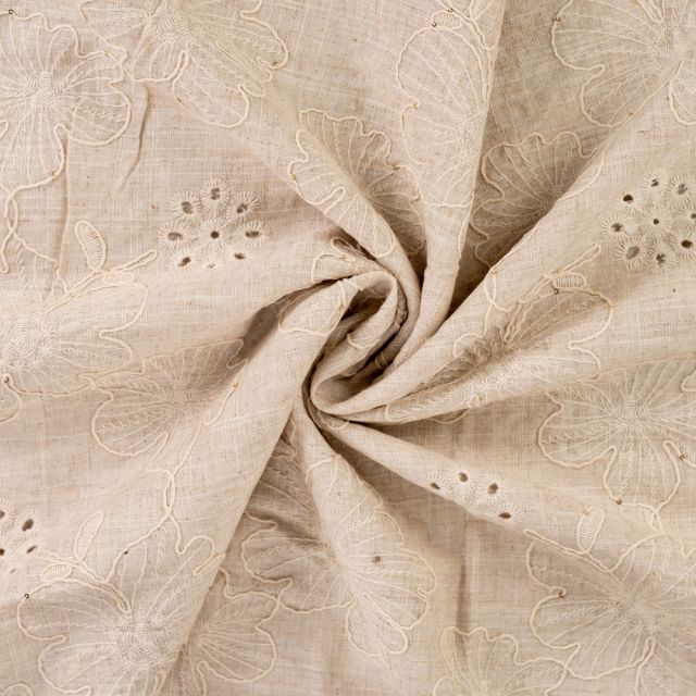 Tissu Lin Viscose fleurs brodées et ajourées sur fond Beige chiné