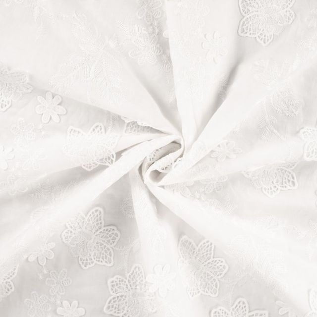 Tissu Voile de Coton brodé Hannah grandes fleurs sur fond Blanc